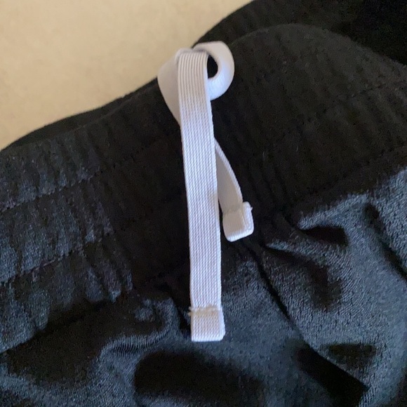 Nike Dri-Fit Athletic Shorts Black White Trim Shorts Size … - Picture 7 of 8